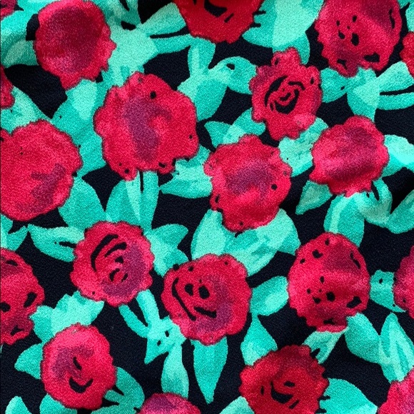 Zara Floral Bodysuit - Picture 6 of 6